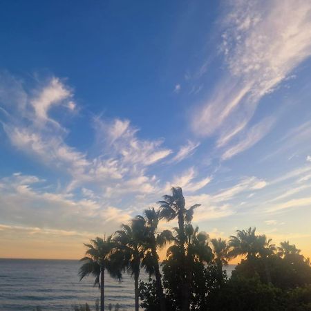 Exclusive Beachfront Penthouse 阿尔马亚特阿尔托 外观 照片
