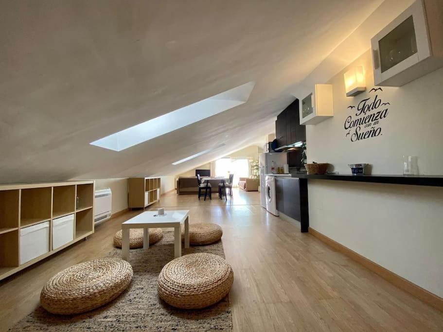Exclusive Beachfront Penthouse 阿尔马亚特阿尔托 外观 照片